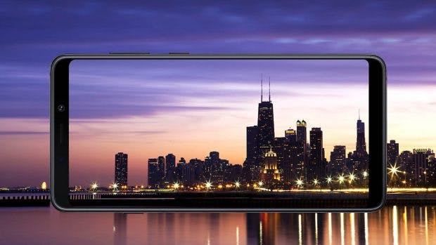 Samsung Galaxy A9 (2018) besitzt ein Super-Amoled- „Infinity-Display“. (Bild: Samsung)