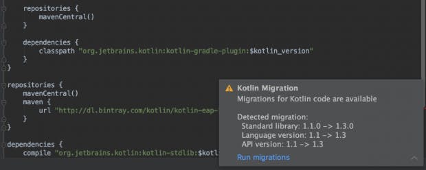 IntelliJ bietet bei einigen Code-Stellen eine automatische Migration zum neuen Kotlin 1.3. (Screenshot: Jetbrains) 