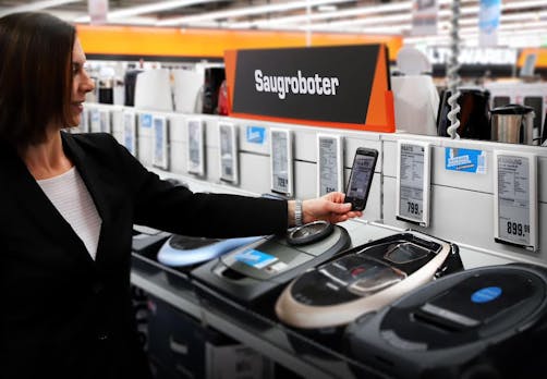 Saturn bringt den weltweit größten kassenlosen Elektromarkt nach Hamburg