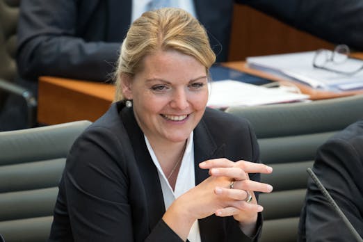 Bedienfehler statt Hacker-Angriff – erneuter Fehlalarm bei Ex-Ministerin Schulze Föcking