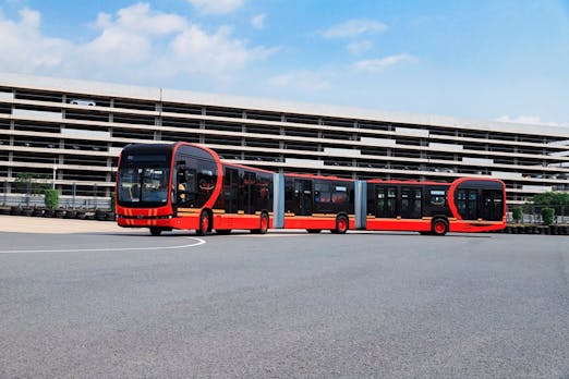 BYD – Chinesischer Fahrzeugbauer stellt den längsten E-Bus der Welt vor