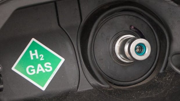 Brennstoffzellenauto: Wasserstoff aus Wasserkraft