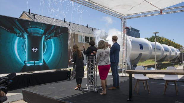 Hyperloop-Startup stellt erstes funktionsfähiges Tunnelstück in Europa fertig