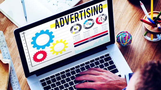 Onlinewerbung: Social-Media-Werbung schlägt Print – außer in Deutschland