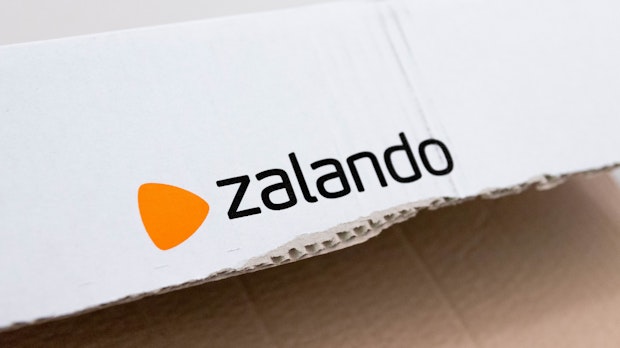 Zalando startet Testlauf mit Mehrweg-Versandtaschen von „Repack“