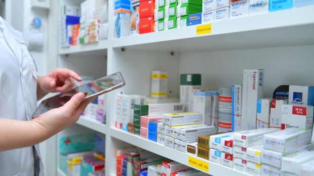 Doc Morris plant Online-Marktplatz für Apotheken vor Ort