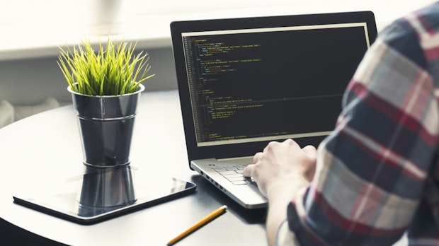 Wie funktioniert ein Compiler? Mit diesem Projekt baust du dir selbst einen