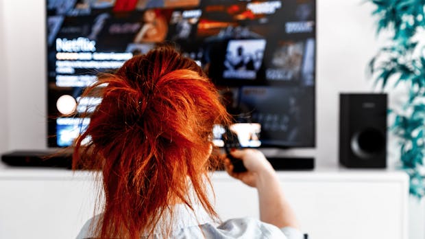 Corona-Gewinner Netflix wächst weiter und landet virale Hits