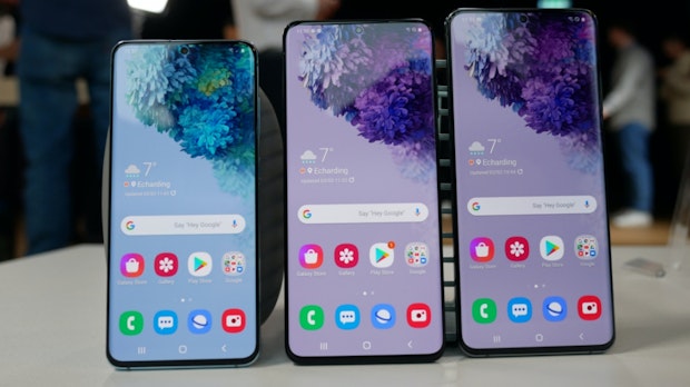 Samsung Galaxy S Plus Und S Ultra Im Test Mehr Ist Nicht Unbedingt Besser Samsung Galaxy S Plus Und S Ultra Im Test Mehr Ist Nicht Unbedingt Besser