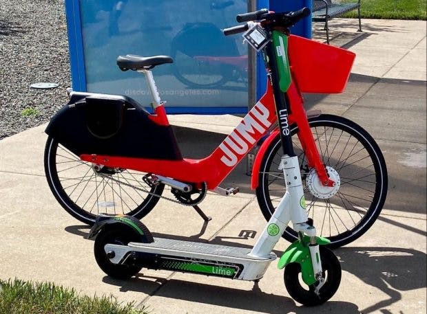 Lime vermietet in Denver (USA) schon wieder die knalligen Jump Bikes