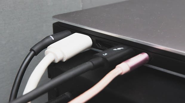 Thunderbolt-Sicherheitslücke: So überprüft ihr, ob euer PC betroffen ist