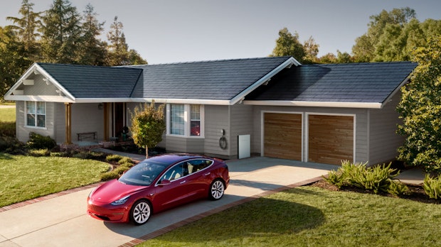 Elon Musk: Teslas Solar Roof wird 2021 zum „Killer-Produkt“