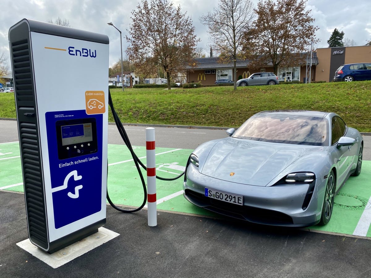 Porsche Taycan – EnBW-Schnelllader