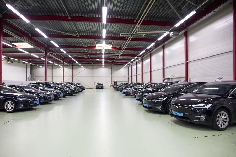 Schlechte Qualitat Und Mieser Service Taxifirma Fordert Schadenersatz Von Tesla Flipboard