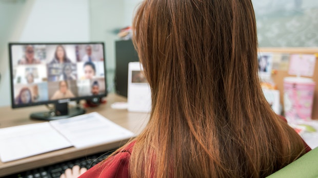 Webex-Videocall: Was Lehrer über Eltern sagen, wenn sie denken, dass sie alleine sind