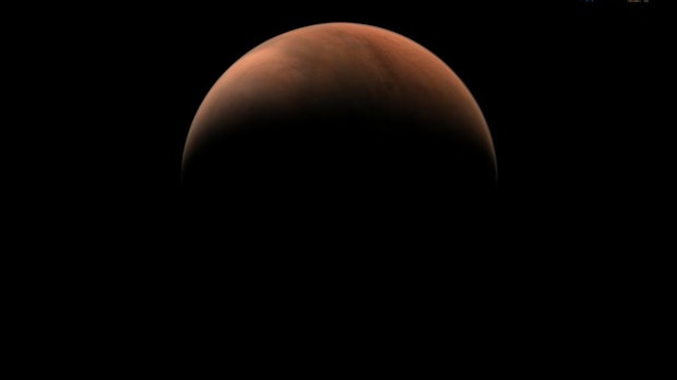 Mars: Perseverance und Tianwen schicken Fotos von Orbit und Oberfläche