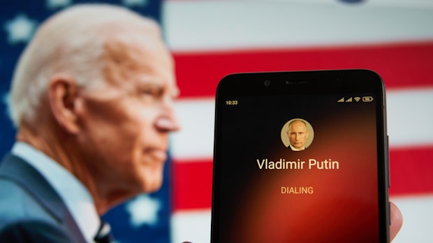 Cyberattacken aus Russland: Biden nimmt sich Putin zur Brust